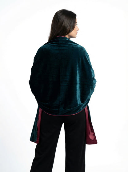 Velvet Eclipse Shawl - Emerald Green x Burgundy