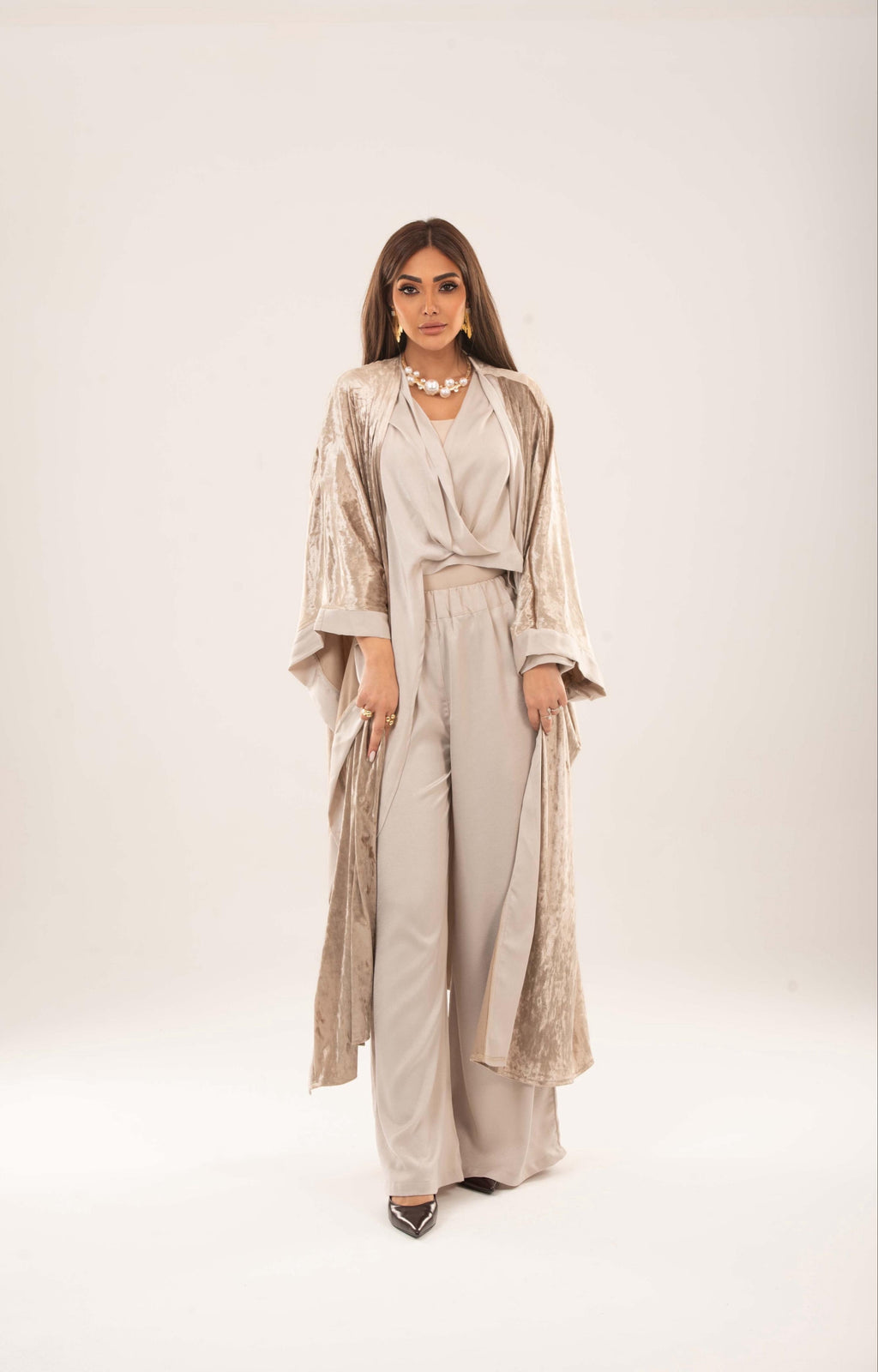 Asymmetrical velvet kimono