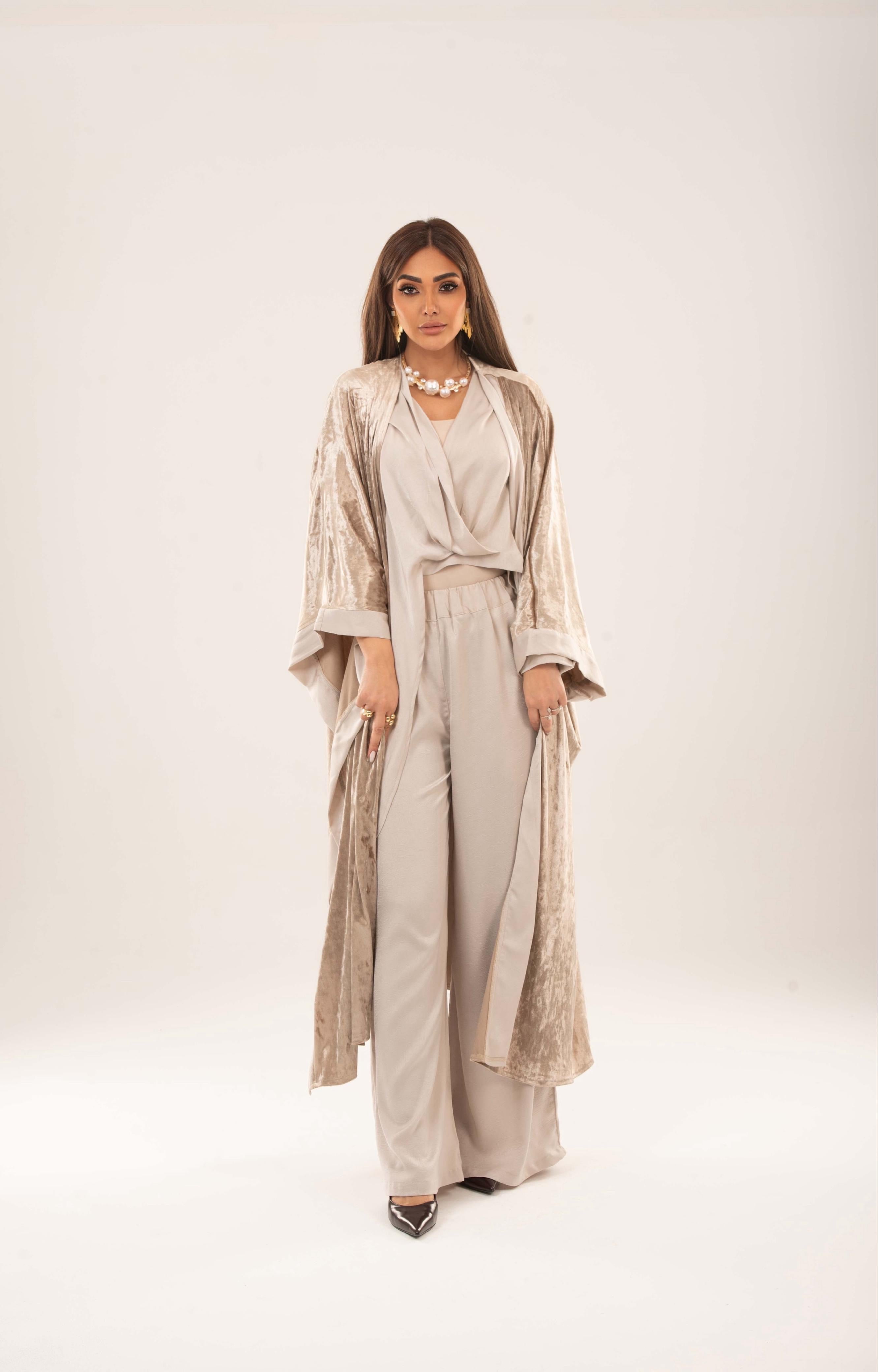 Asymmetrical velvet kimono