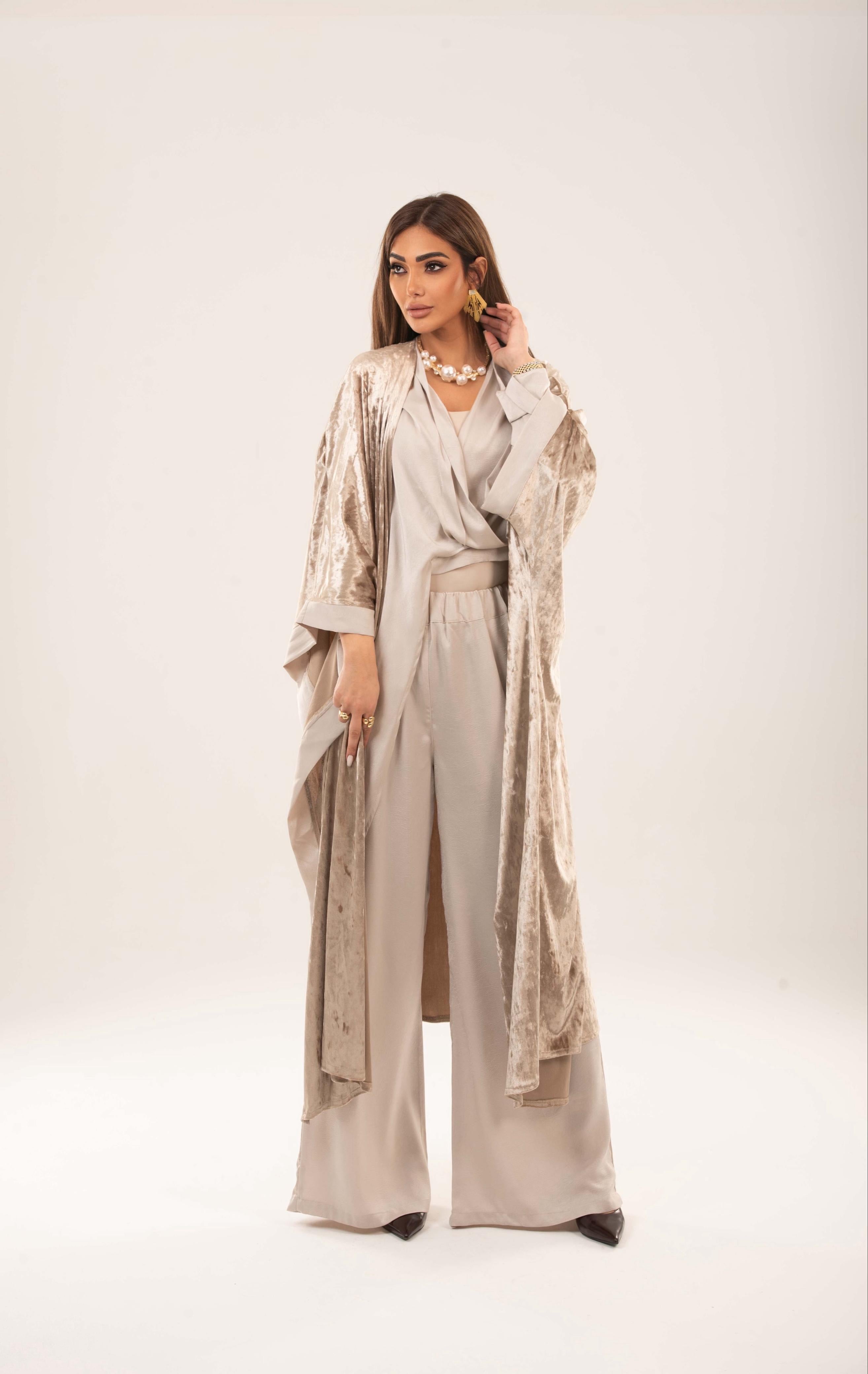 Asymmetrical velvet kimono