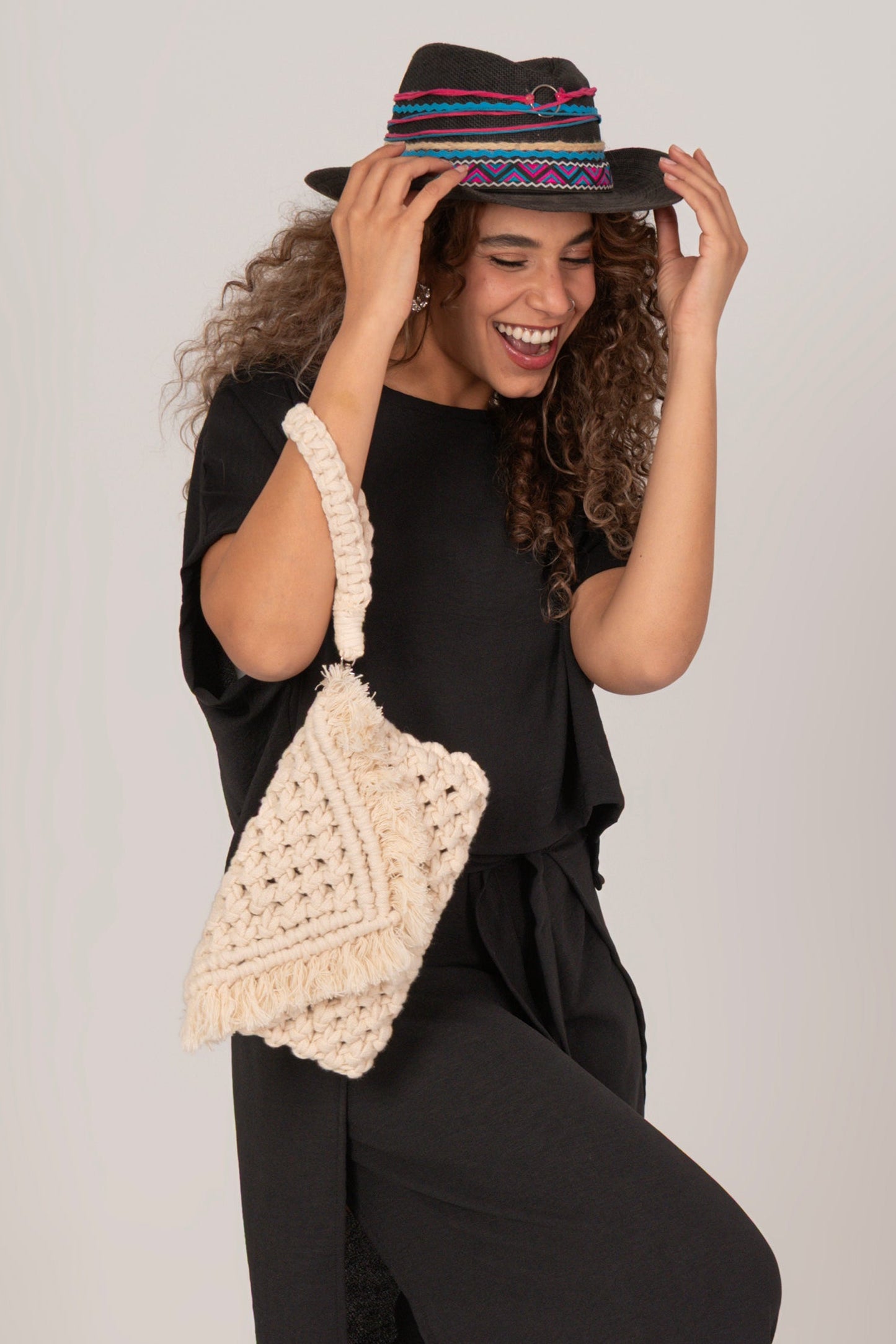 Bohemian Macrame Clutch - Boho Yarn