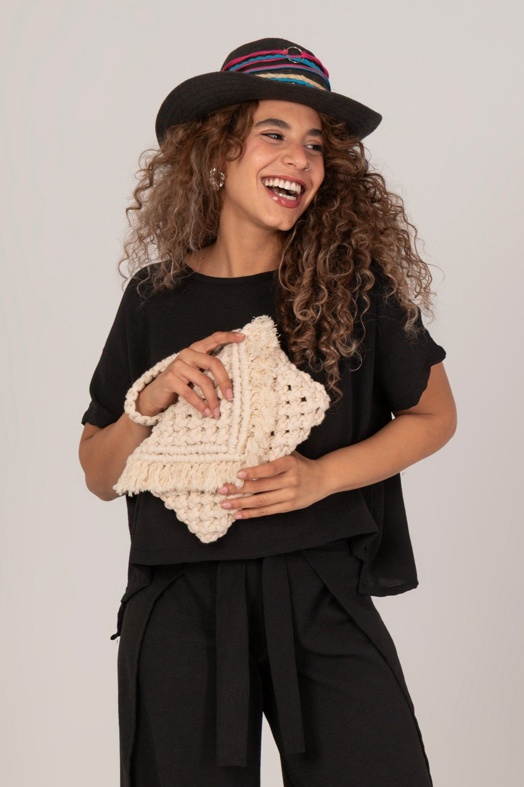 Bohemian Macrame Clutch - Boho Yarn