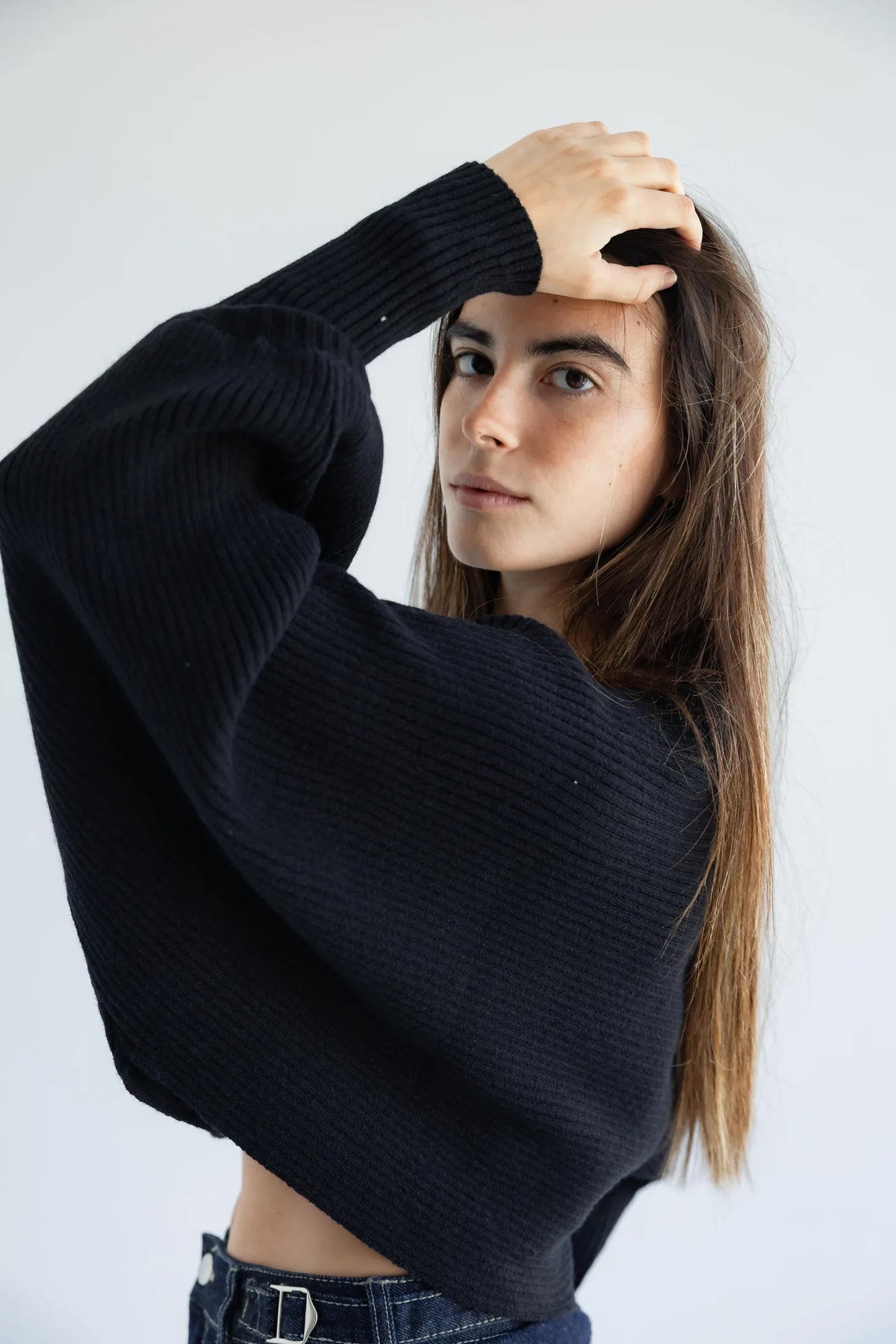 Batwing balloon sleeve and rib knit detail