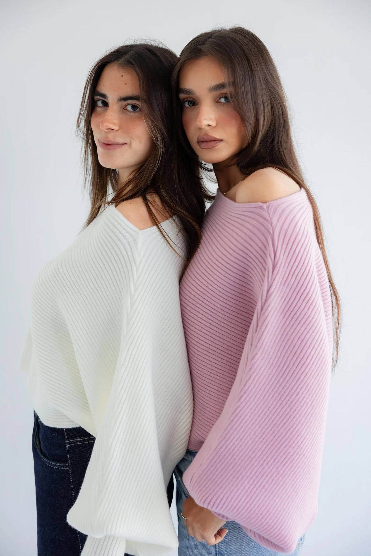 Luna pullover in ivory and lilac